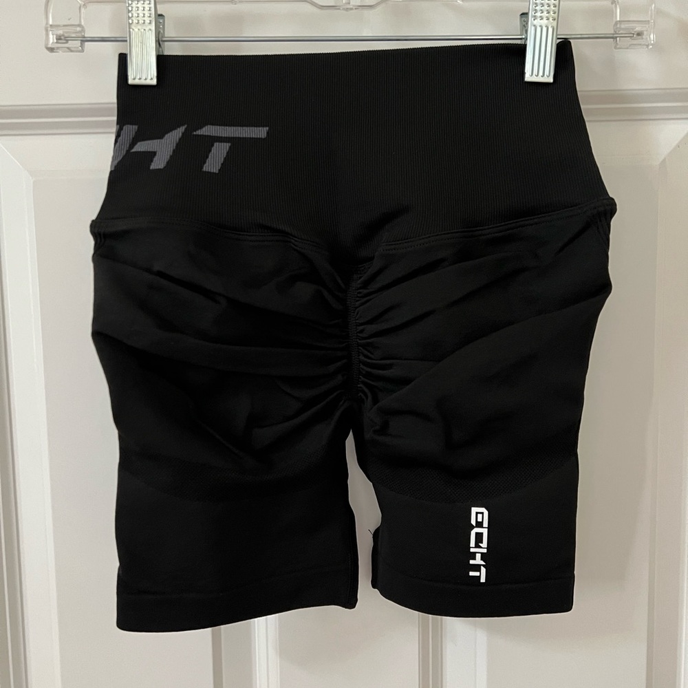ECHT scrunch shorts